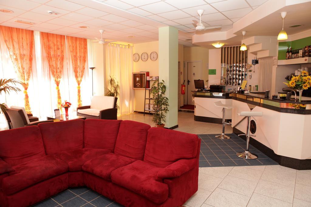 Hotel Saxon Rimini Eksteriør bilde